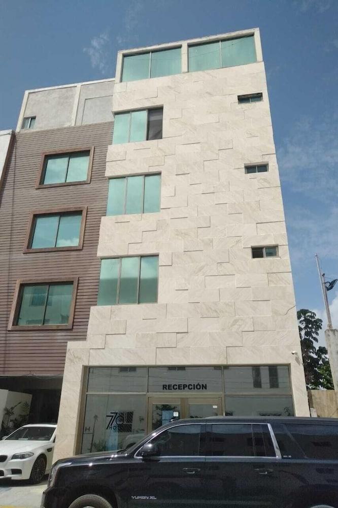 Hotel 770 Boutique 3*